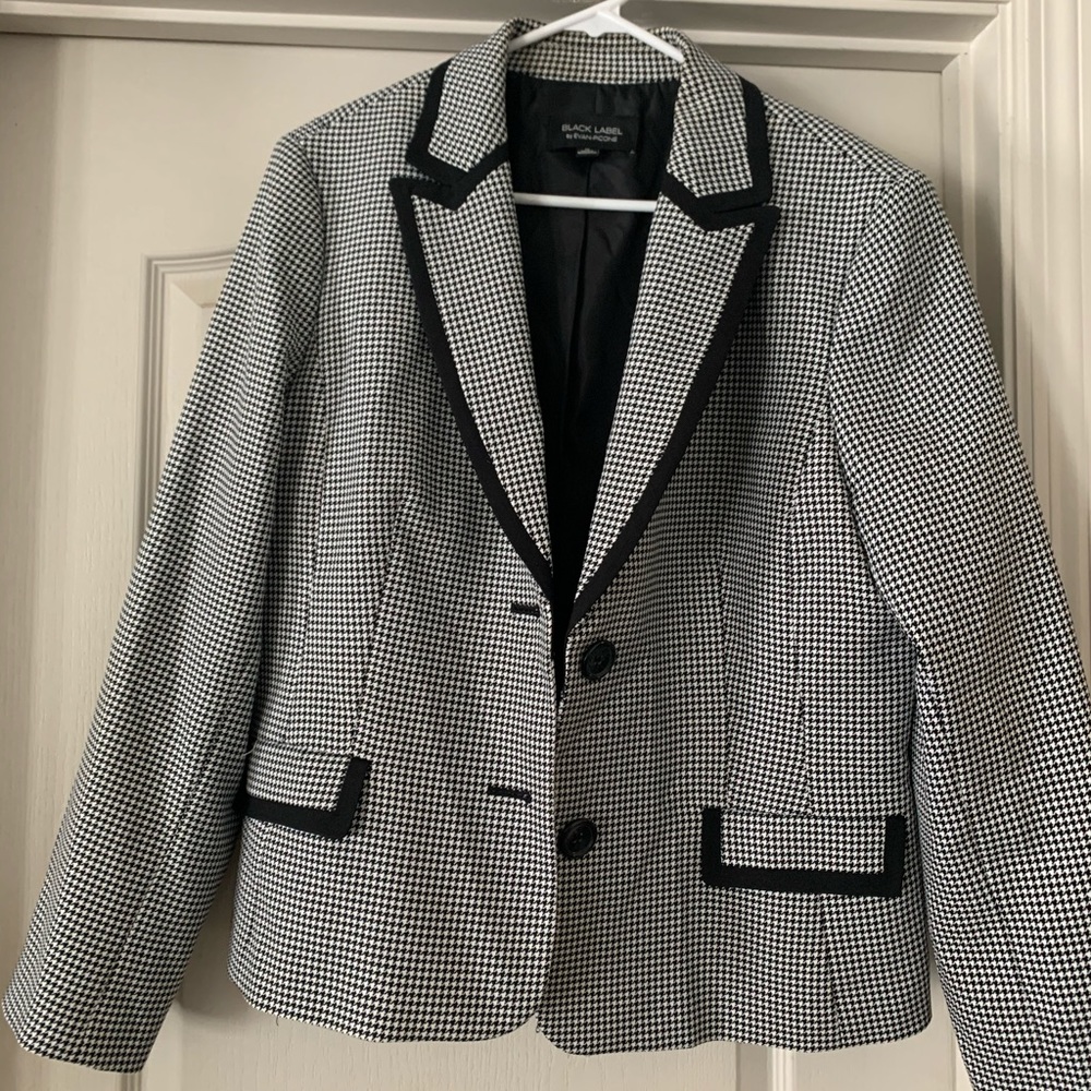 16 Houndstooth Jacket Black Label by Evan Picone